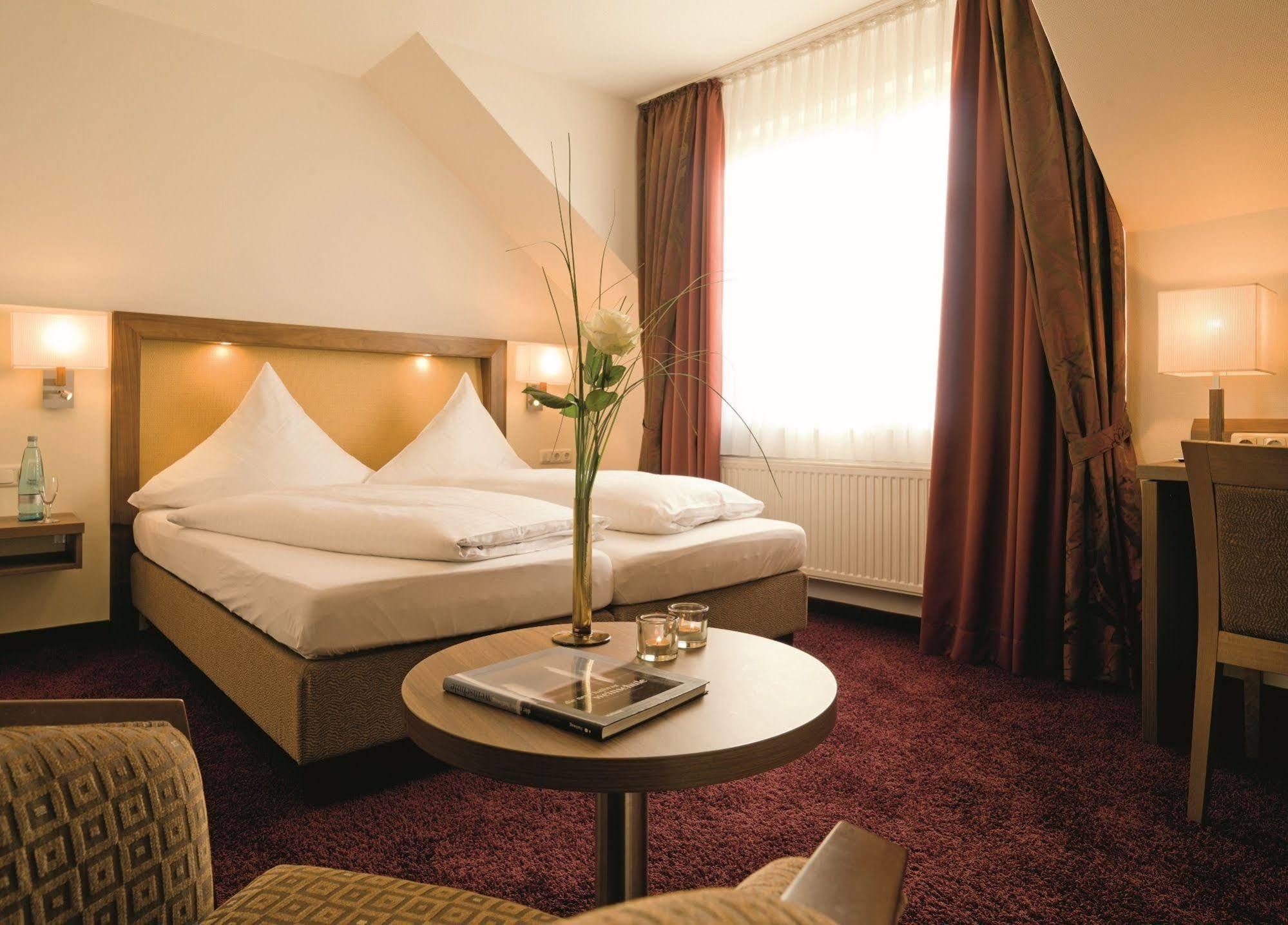 Flair Hotel Rieckmann Bispingen Esterno foto